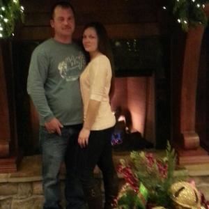 Meet your Posher, Chris amy